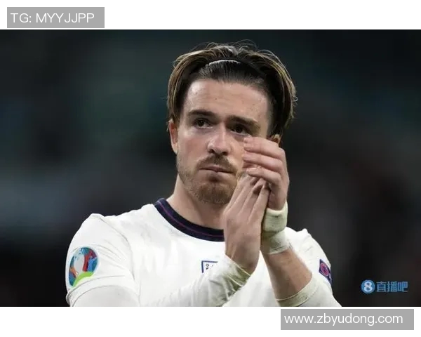 足球明星佩戴头箍的时尚瞬间精彩照片集锦展示他们的独特风格与魅力